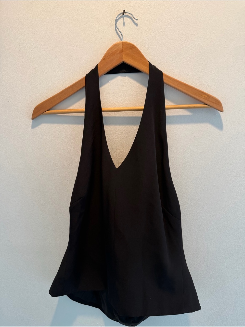 Ann Taylor Black V-Neck Halter Tank Top Size 6